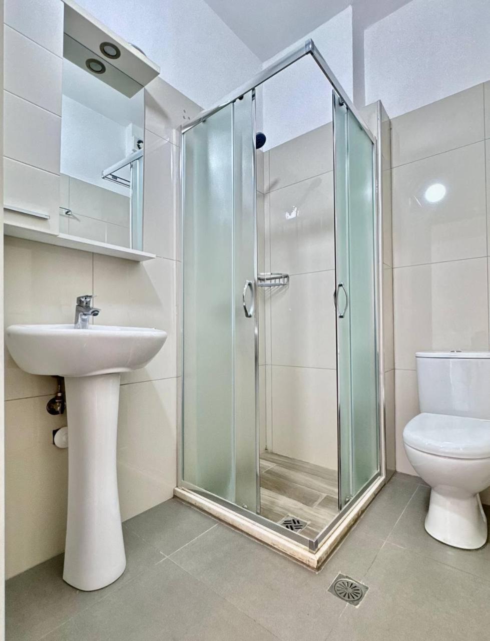 Morina Sea View Apartment Саранда Екстер'єр фото